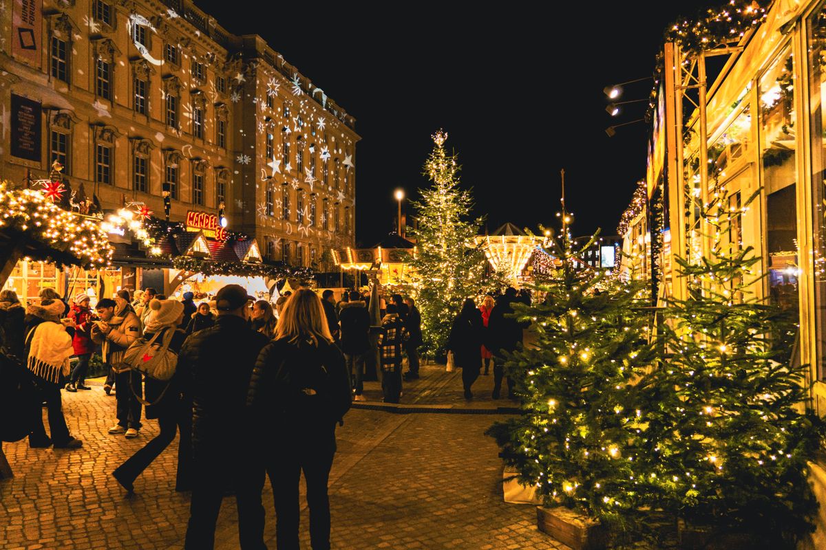 Christkindlmarket Chicago: the Complete Guide